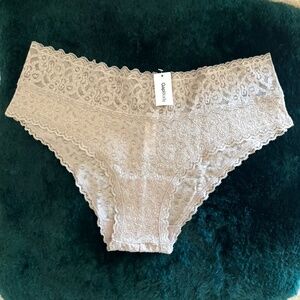 NEW GAP Women Lacy  Bikini in Taupe